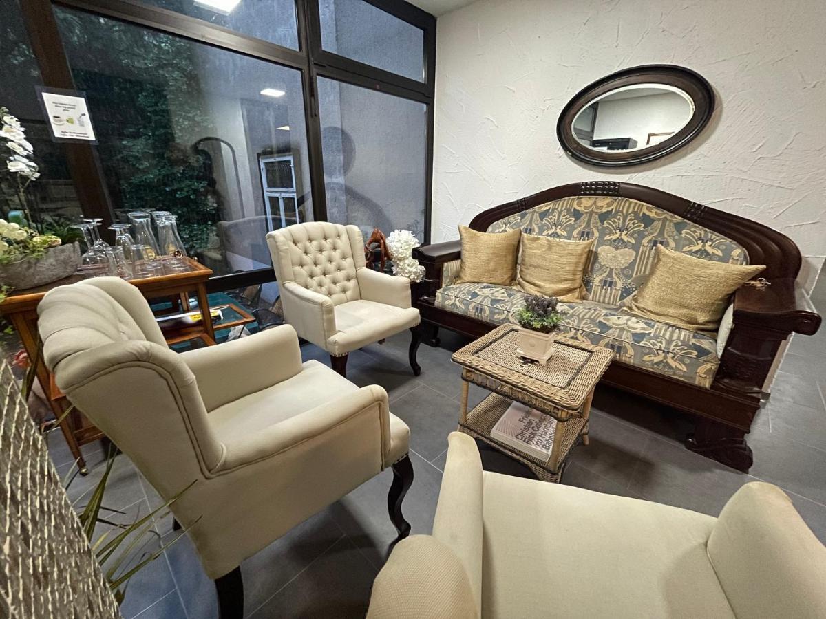 באד נאוהיים Hotel Brunnenhof מראה חיצוני תמונה