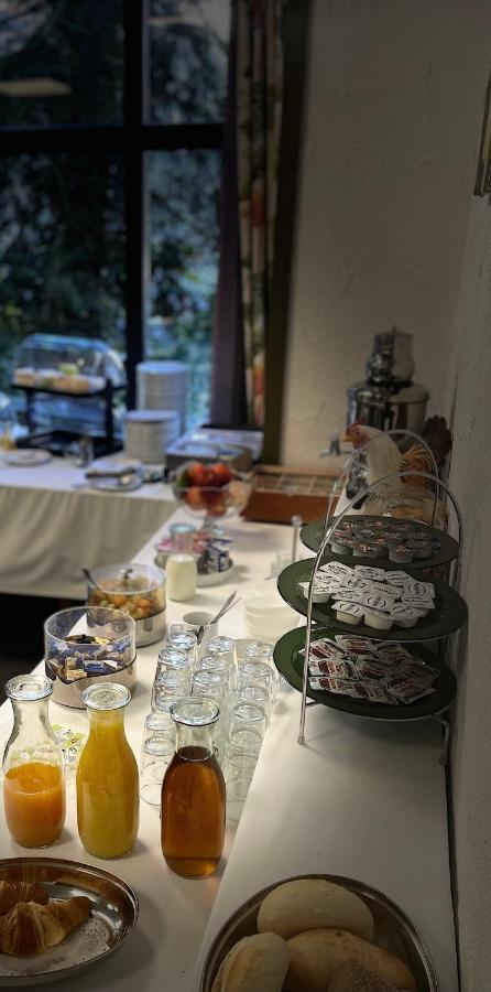 באד נאוהיים Hotel Brunnenhof מראה חיצוני תמונה